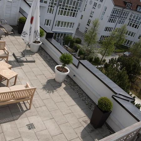 Holiday Inn Munich Unterhaching By Ihg Exterior foto