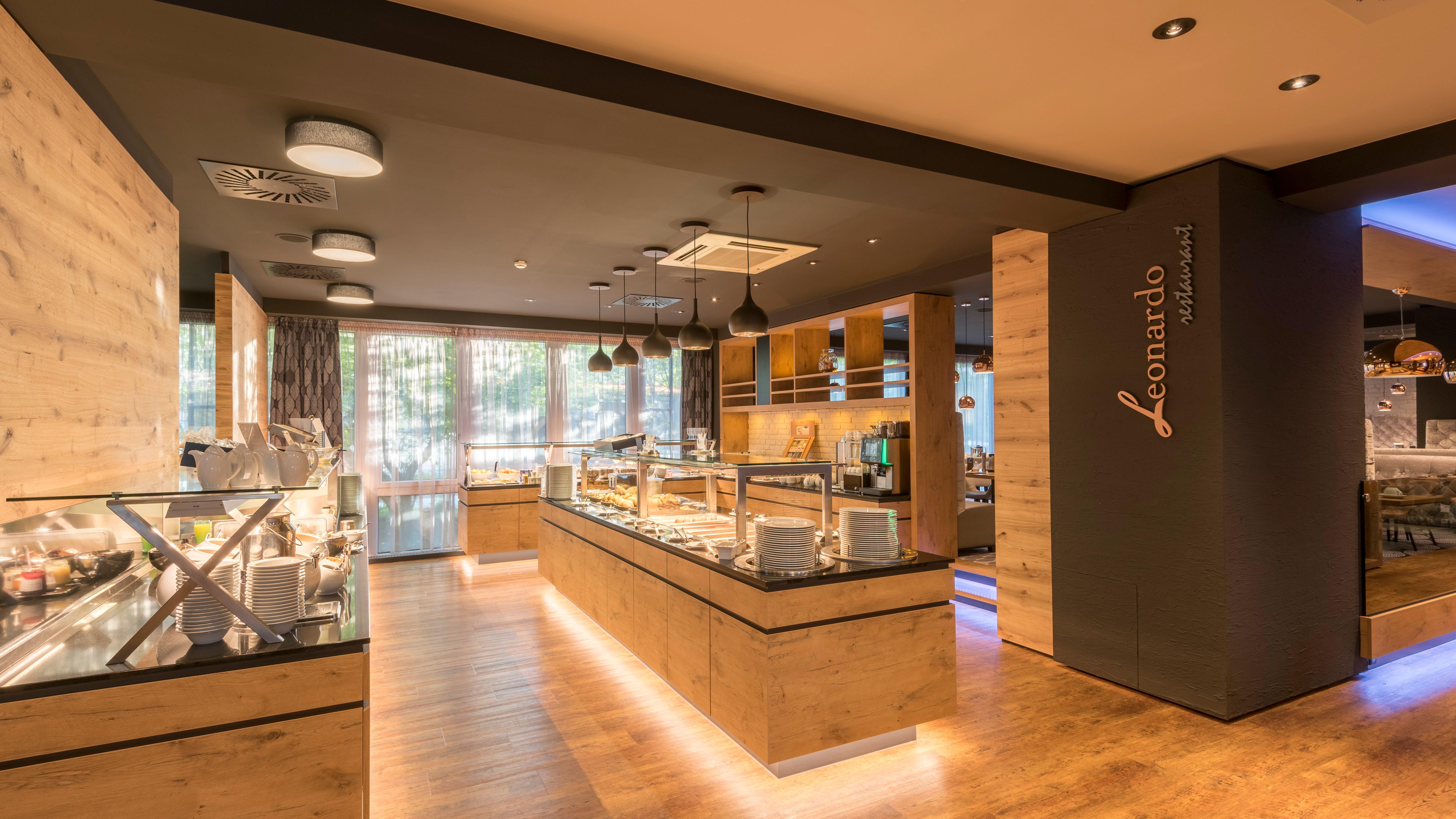 Holiday Inn Munich Unterhaching By Ihg Exterior foto
