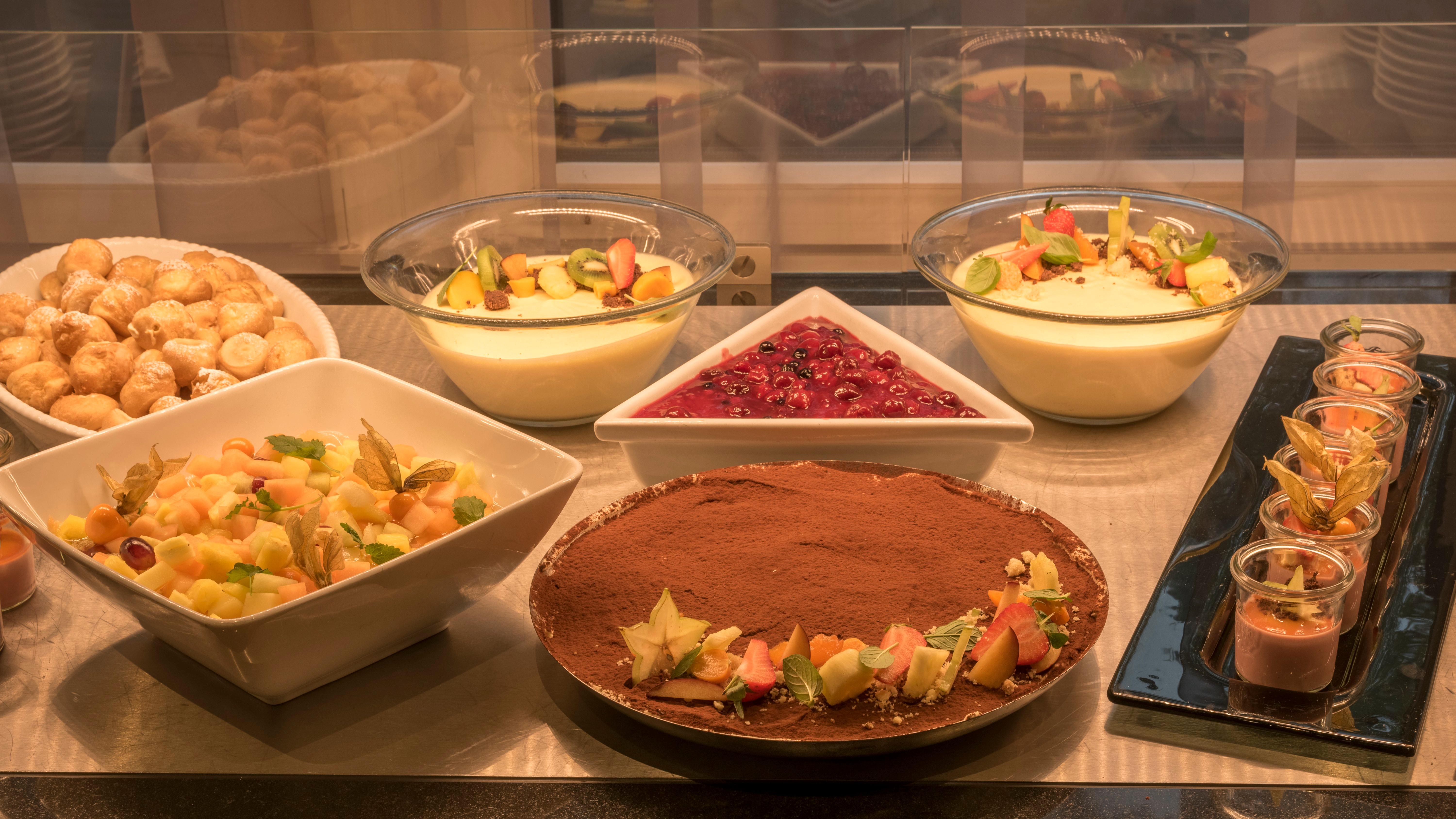 Holiday Inn Munich Unterhaching By Ihg Exterior foto