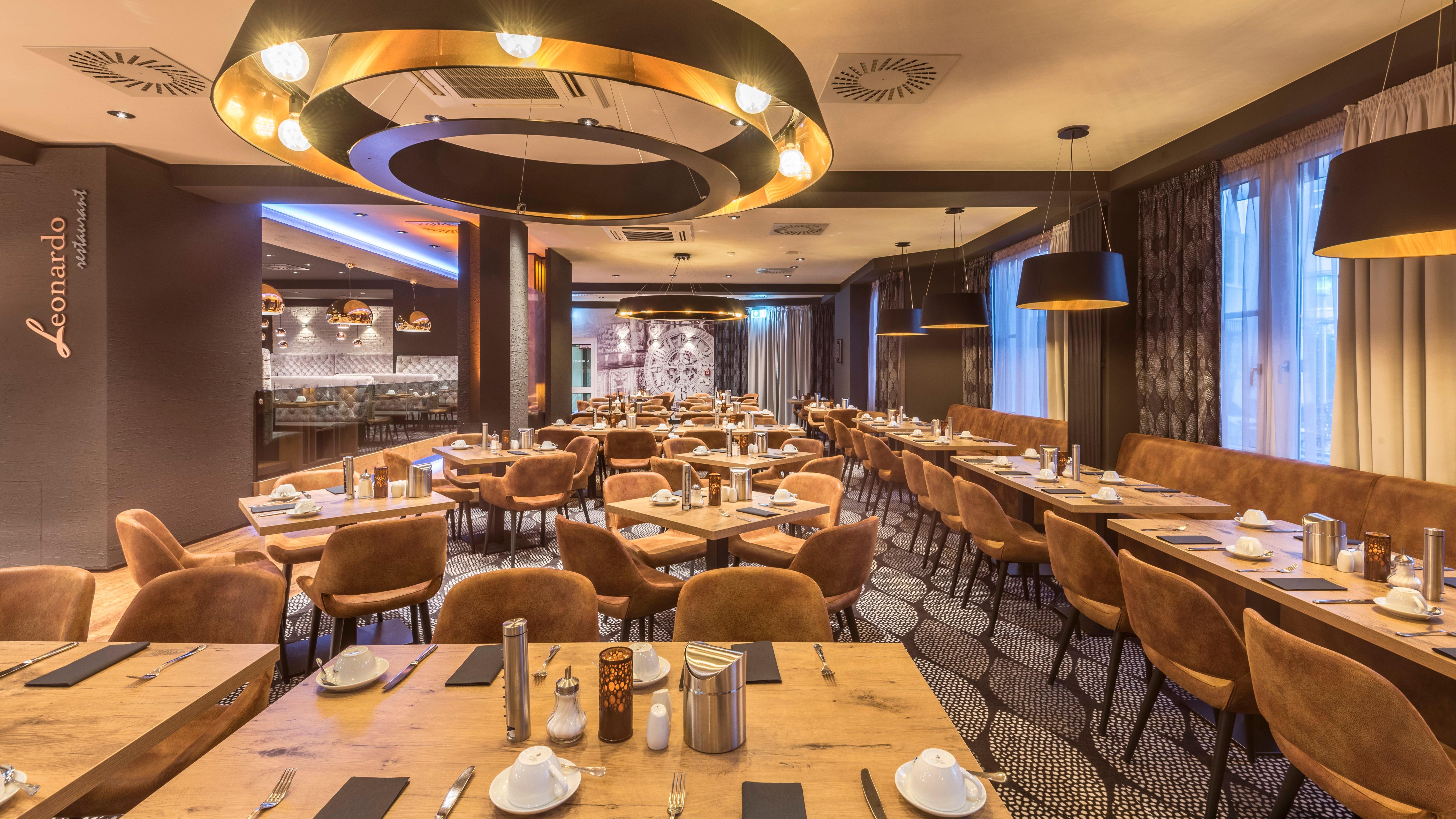 Holiday Inn Munich Unterhaching By Ihg Exterior foto