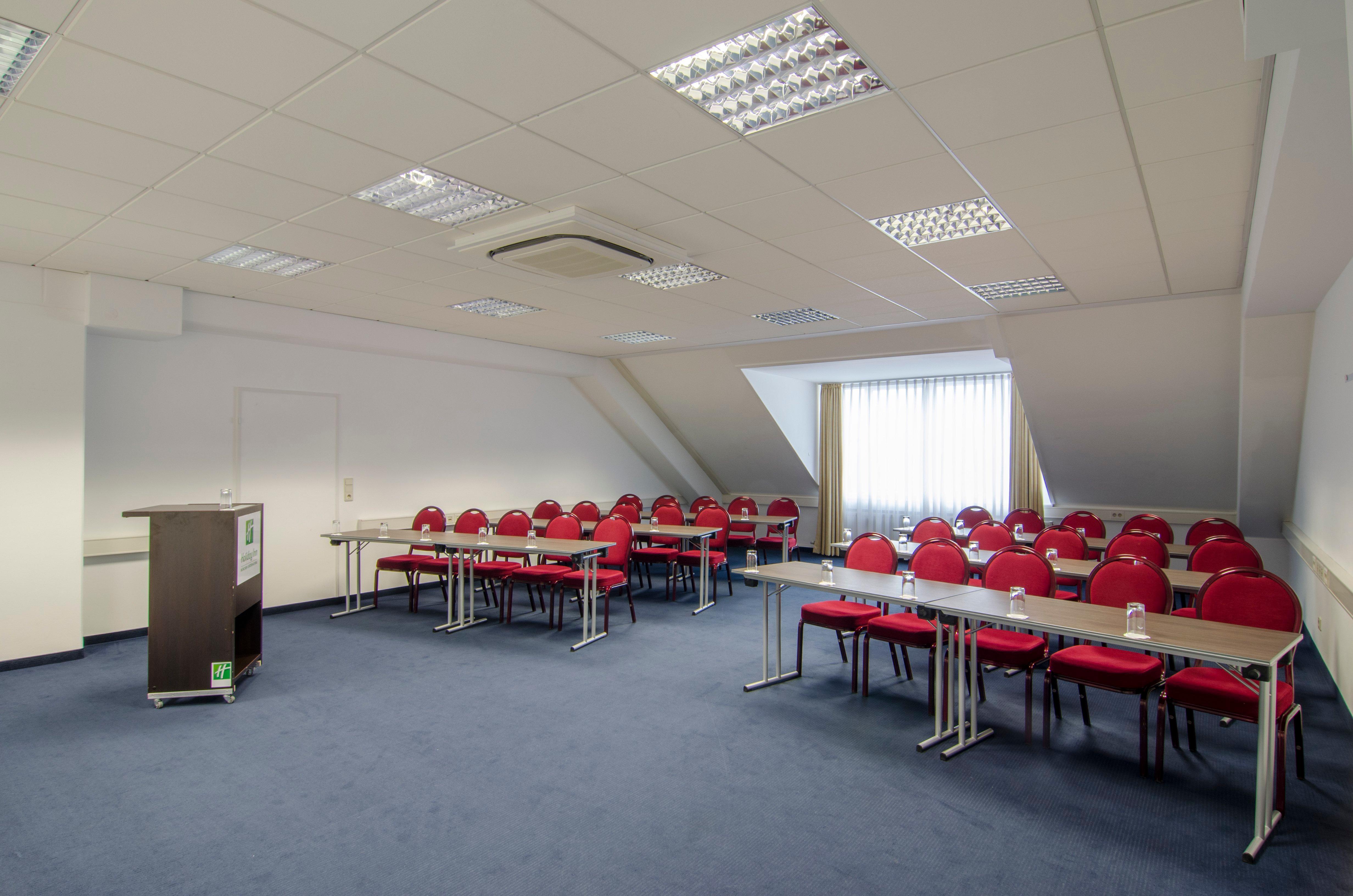 Holiday Inn Munich Unterhaching By Ihg Exterior foto