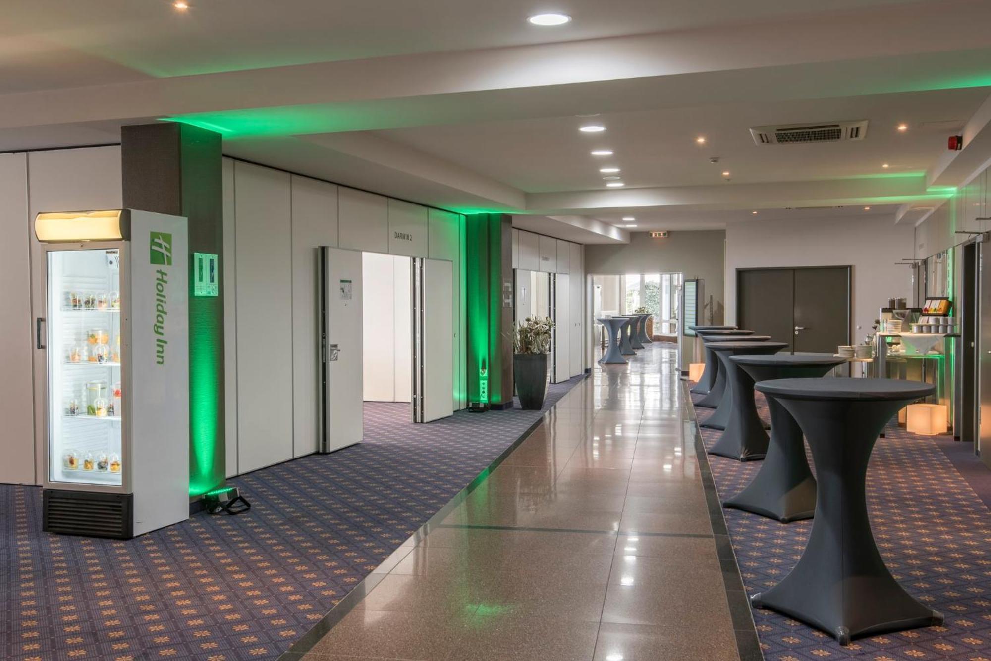 Holiday Inn Munich Unterhaching By Ihg Exterior foto